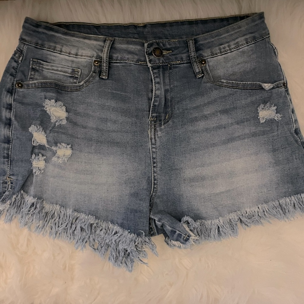 Cut off Jean shorts